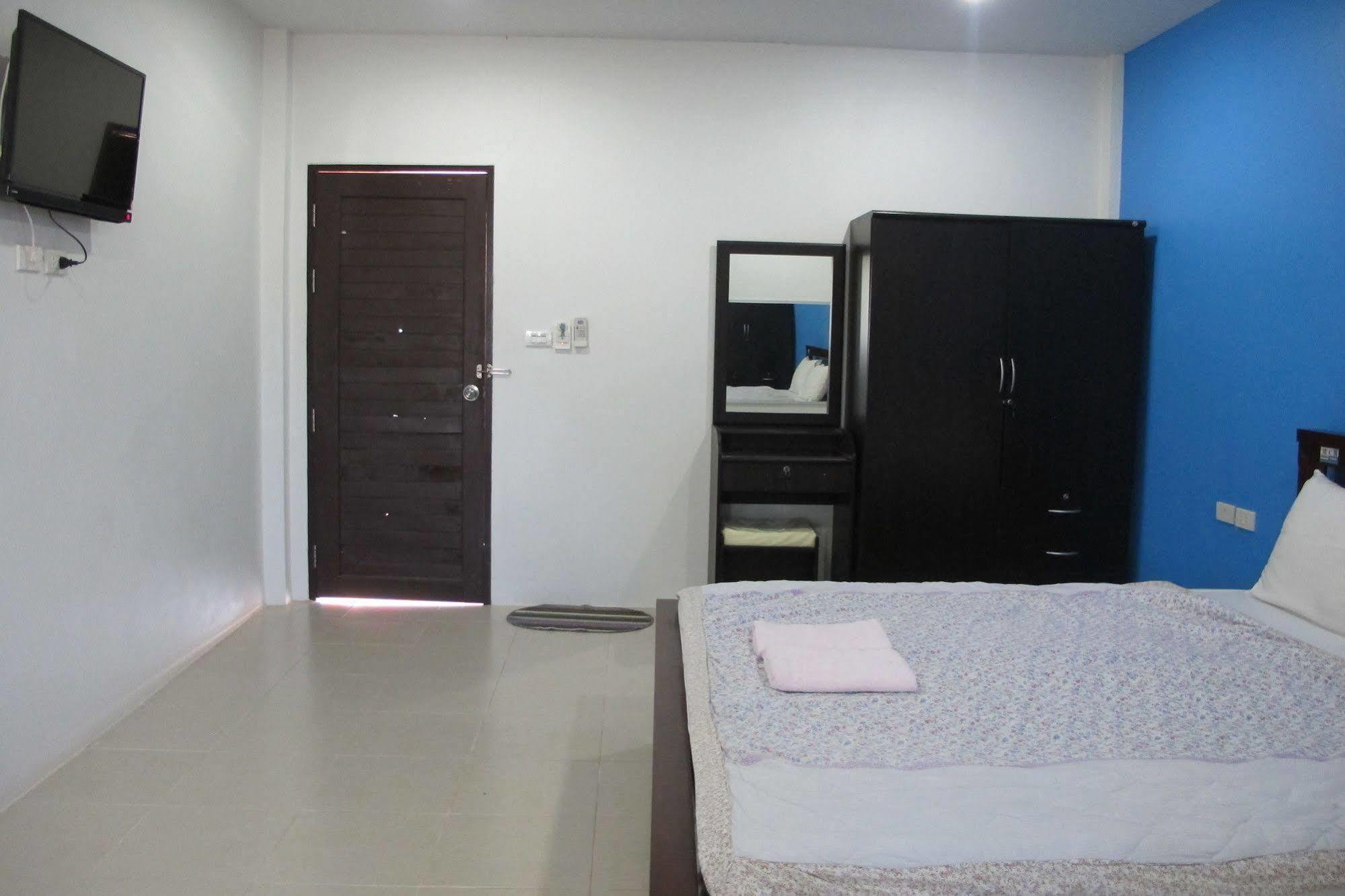Tongmai Resort สุราษฎร์ธานี ภายนอก รูปภาพ